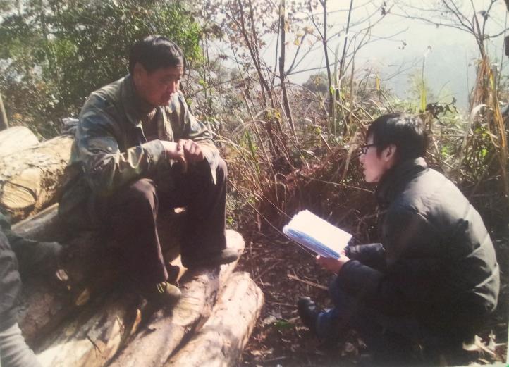 Interview during assessmenet of forest tenure trade centres